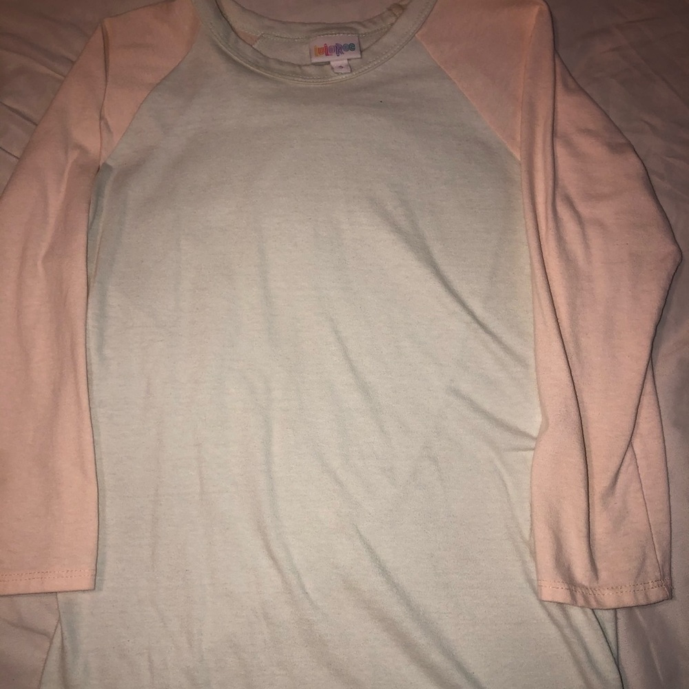 LuLaRoe top
